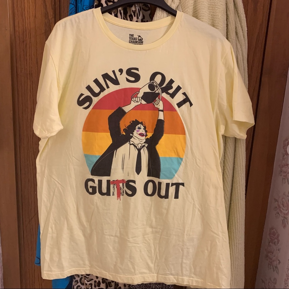 Texas Chainsaw Massacre Shirt. Size XL